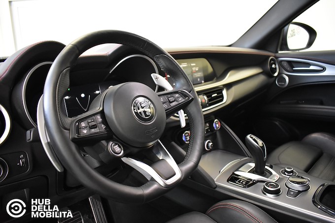 ALFA ROMEO Stelvio 2.2 Turbodiesel 210 CV AT8 Q4 Tributo Italiano
